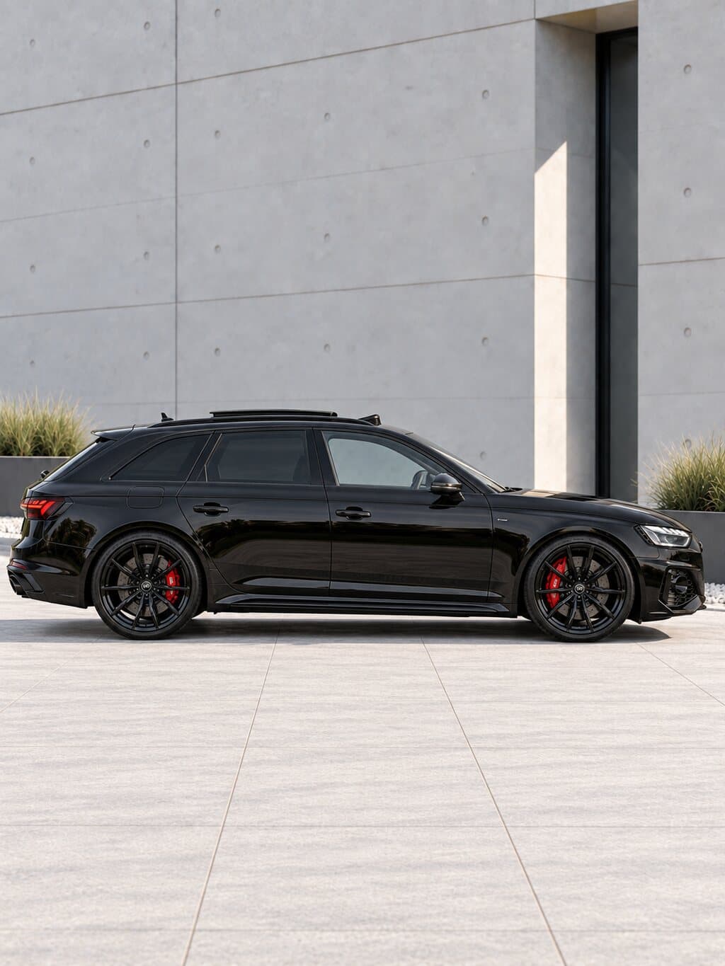 Audi RS4 Avant — 2