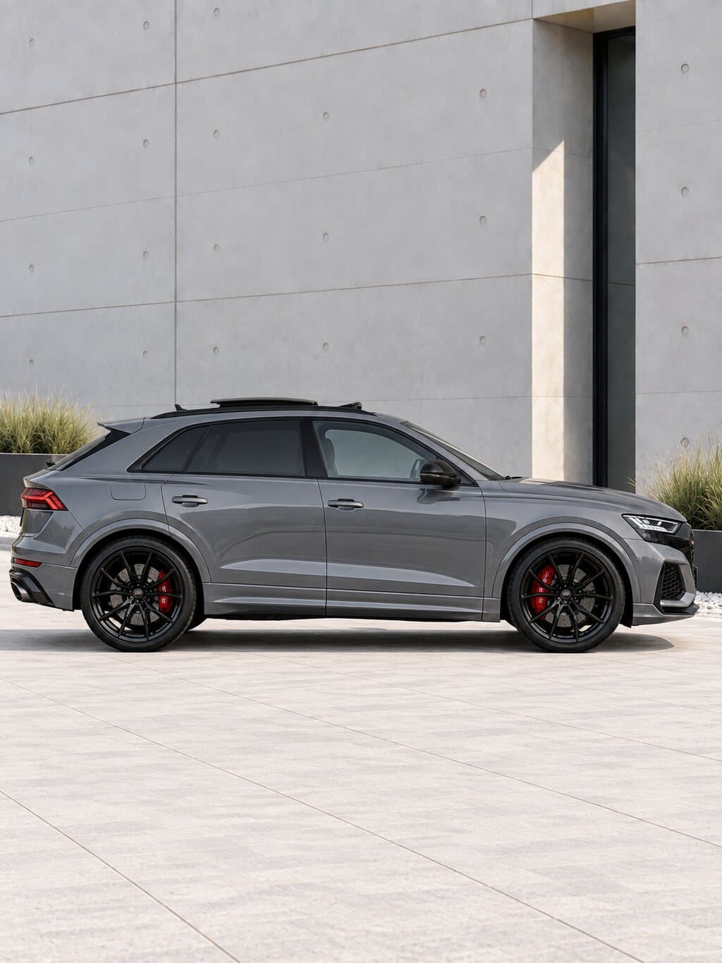 Audi RS Q8 Daytona Grijs — 2