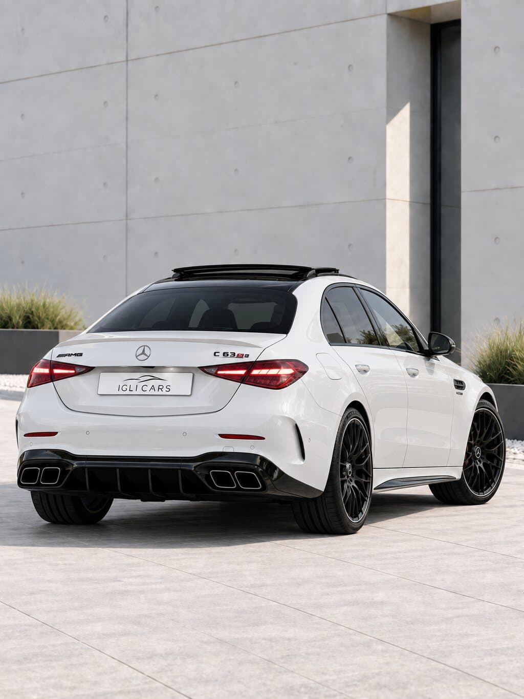 Mercedes-AMG C 63 S E Performance — 3